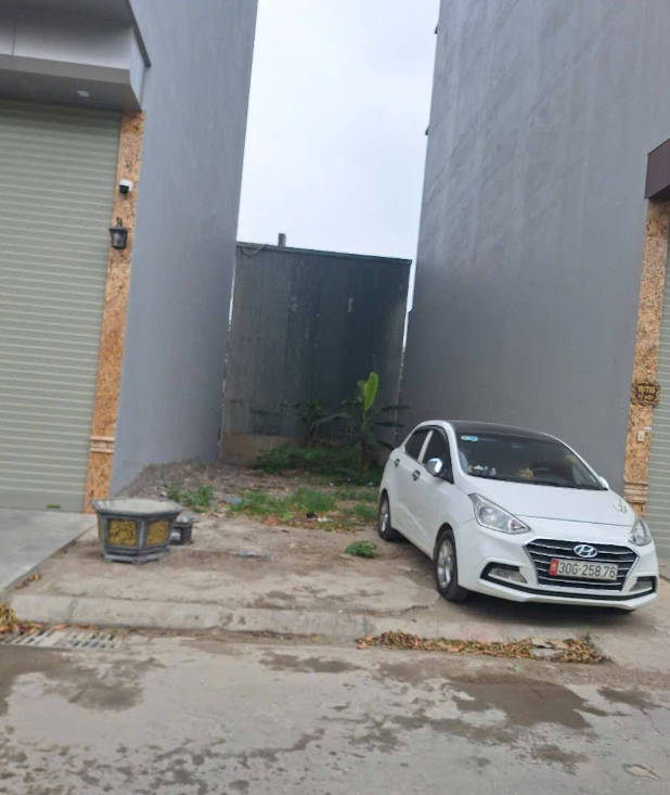 Đất phân lô vuông đẹp trung tâm Tứ Hiệp Thanh trì Hà Nội,